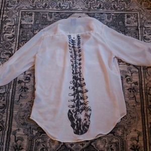 Spine blouse
